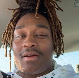 Meet your Posher, Eddie